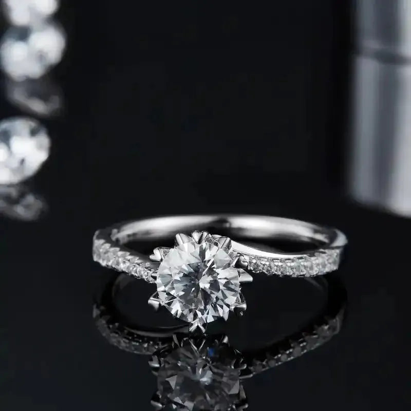 The Lillian RING by Chantal Vaulet