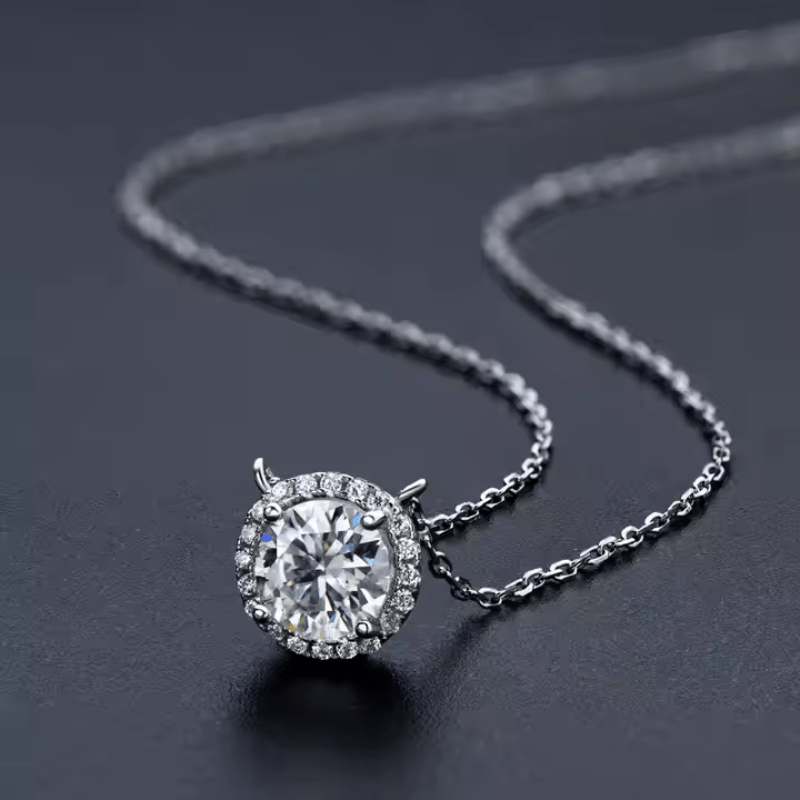The Lioranne Moissanite Halo Necklace - Chantal Vaulet