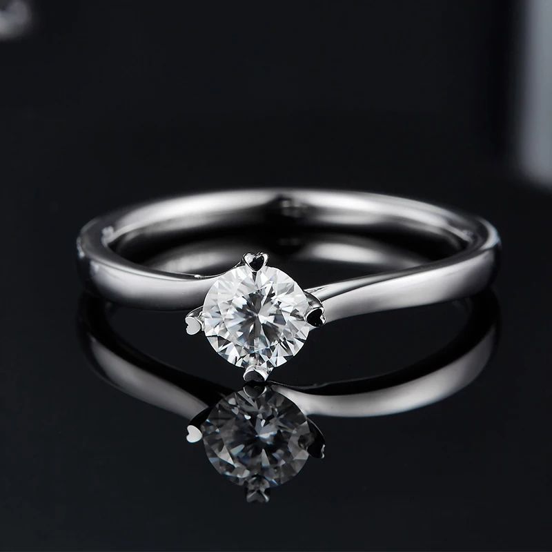 The Livia Moissanite solitaire engagement ring 0.5CT 💍✨ for amazing value and timeless elegance!