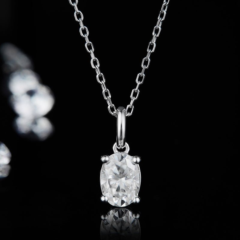The Luna Moissanite Necklace - Chantal Vaulet