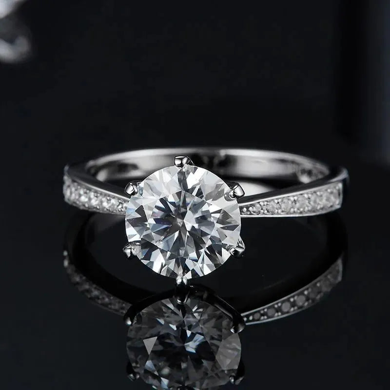 The Lysandra – Moissanite Ring 2CT RING by Chantal Vaulet