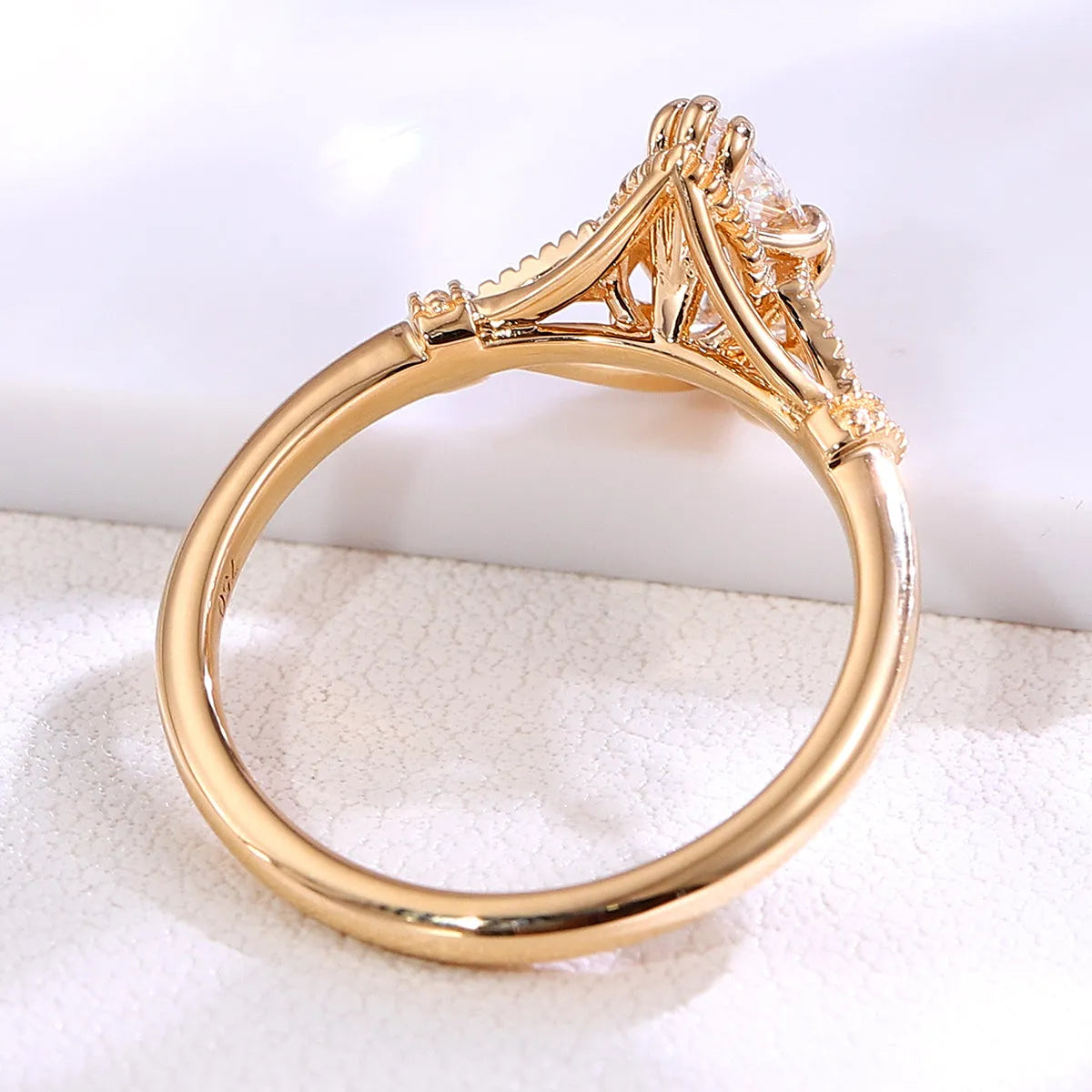 The Nymeria RING by Chantal Vaulet