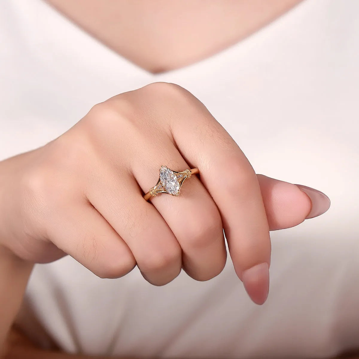 The Nymeria RING by Chantal Vaulet