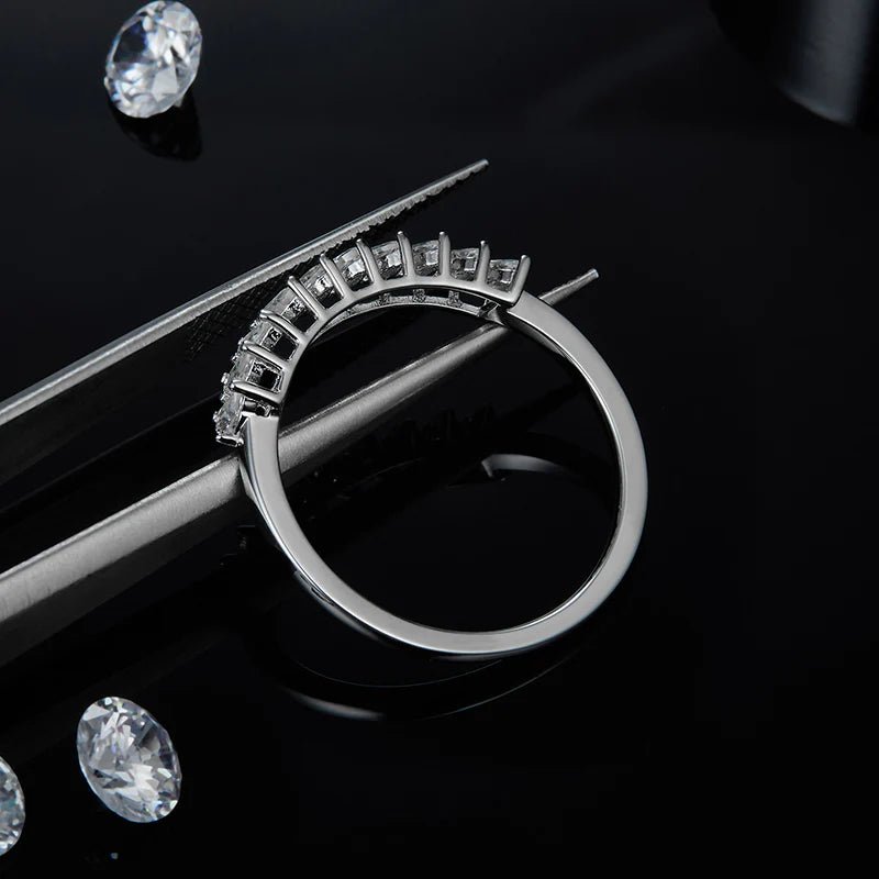 The Vespera Moissanite half-eternity band ring with breathtaking shine 💍✨ Perfect for engagement or wedding. Amazing value! 💎