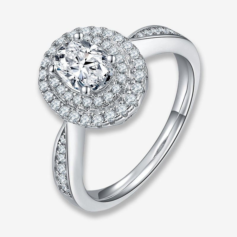Stunning Vivienne Oval-Cut Moissanite Halo Ring 💍✨ Perfect for engagements and weddings, offering amazing value!