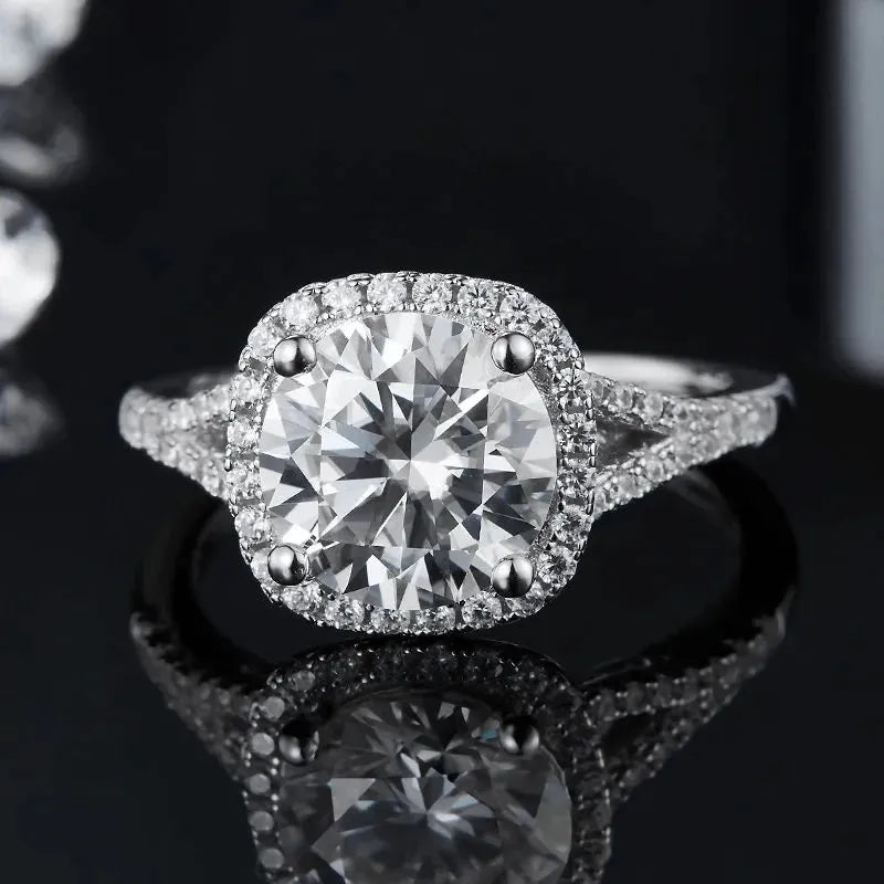 The Zafira Round-Cut Moissanite Ring - 1.5 CT, 2.0CT or 3.0CT RING by Chantal Vaulet