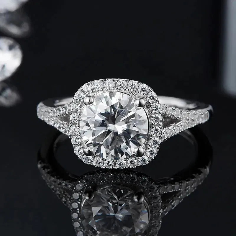 The Zalenka 3CT Round-Cut Moissanite Ring RING by Chantal Vaulet